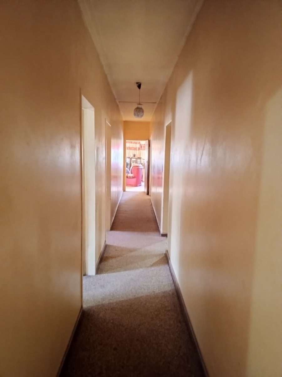 3 Bedroom Property for Sale in Phuthaditjhaba Free State